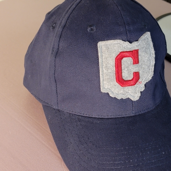 CLEVELAND SNAPBACK HAT - Picture 2 of 4